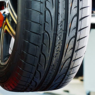 Carrozzeria-Togna-Servizio-Gomme